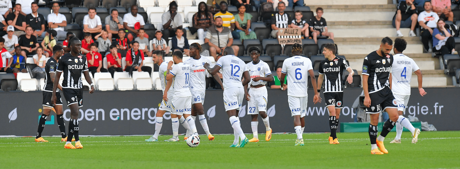 Défaite cruelle à Angers (2-1)